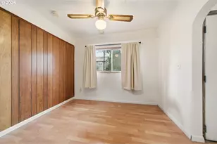 6321 NE Simpson St, Portland, OR 97218 - Photo 5