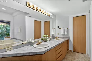 9240 NW Roseway Ave, Portland, OR 97231 - Photo 21