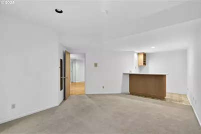 9240 NW Roseway Ave, Portland, OR 97231 - Photo 27