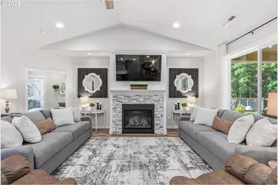 945 Thimbleberry Dr, Castle Rock, WA 98611 - Photo 11