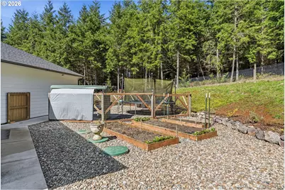 945 Thimbleberry Dr, Castle Rock, WA 98611 - Photo 37