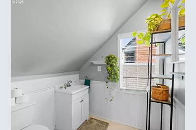 1931 NE 92nd Ave, Portland, OR 97220 - Photo 17