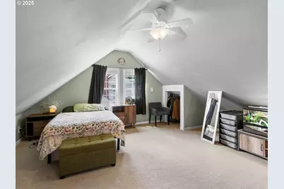 1931 NE 92nd Ave, Portland, OR 97220 - Photo 13