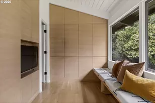 2765 SW Vista Dr, Portland, OR 97225 - Photo 25