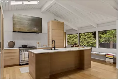 2765 SW Vista Dr, Portland, OR 97225 - Photo 21