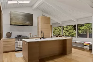 2765 SW Vista Dr, Portland, OR 97225 - Photo 21