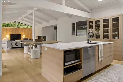 2765 SW Vista Dr, Portland, OR 97225 - Photo 15