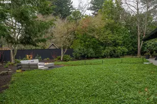 2765 SW Vista Dr, Portland, OR 97225 - Photo 39