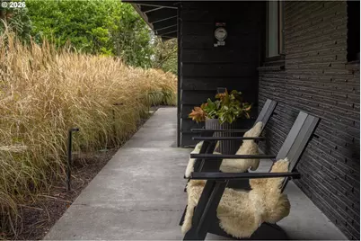 2765 SW Vista Dr, Portland, OR 97225 - Photo 3