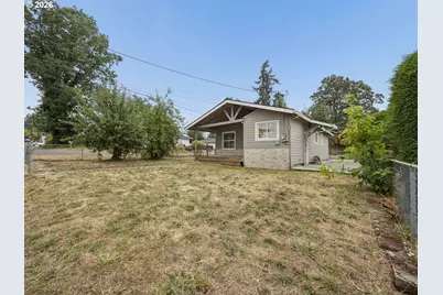 14221 SE Woodland Way, Milwaukie, OR 97267 - Photo 17
