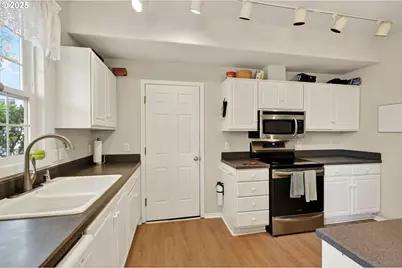 13210 SE 7th St #S81, Vancouver, WA 98683 - Photo 13