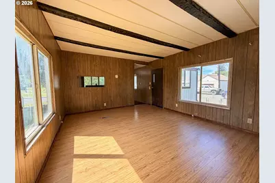 153 SW Kilbourne St, Prairie City, OR 97869 - Photo 7