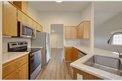 8327 NE 54th St, Vancouver, WA 98662 - Photo 9