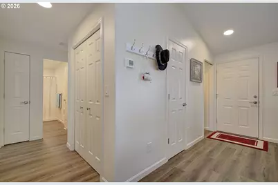 8327 NE 54th St, Vancouver, WA 98662 - Photo 5