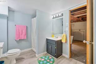 223 NE Rosa Parks Way, Portland, OR 97211 - Photo 35