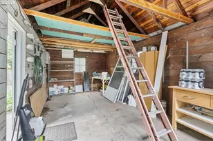 223 NE Rosa Parks Way, Portland, OR 97211 - Photo 39