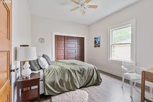 223 NE Rosa Parks Way, Portland, OR 97211 - Photo 15