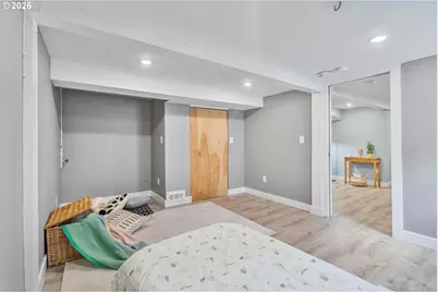 223 NE Rosa Parks Way, Portland, OR 97211 - Photo 37