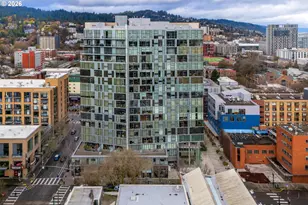 1221 SW 10th Ave, Portland, OR 97205 - Photo 43