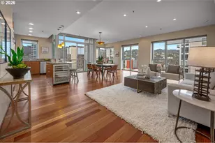 1221 SW 10th Ave, Portland, OR 97205 - Photo 9