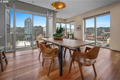 1221 SW 10th Ave #1206, Portland, OR 97205 - Photo 17