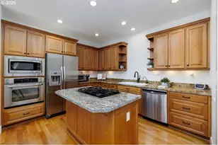 2303 NW Stimpson Ln, Portland, OR 97229 - Photo 9