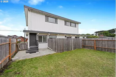 875 Ocean Dr SW, Bandon, OR 97411 - Photo 27