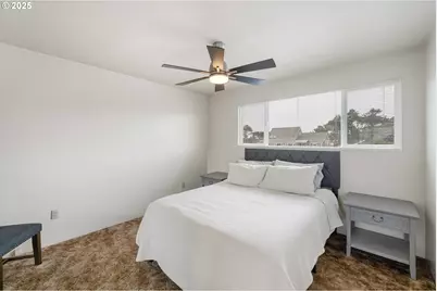 875 Ocean Dr SW, Bandon, OR 97411 - Photo 11