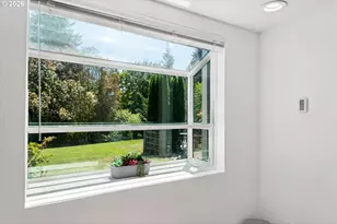 10820 SW Meadowbrook Dr, Portland, OR 97224 - Photo 15