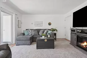 10820 SW Meadowbrook Dr, Portland, OR 97224 - Photo 17
