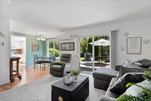 10820 SW Meadowbrook Dr, Portland, OR 97224 - Photo 5