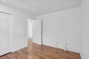 10820 SW Meadowbrook Dr, Portland, OR 97224 - Photo 29