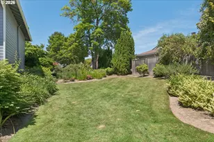 10820 SW Meadowbrook Dr, Portland, OR 97224 - Photo 37