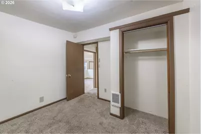 220 SW 29th St, Newport, OR 97365 - Photo 19