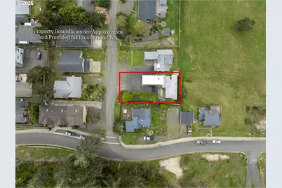 220 SW 29th St, Newport, OR 97365 - Photo 3