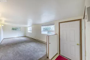 220 SW 29th St, Newport, OR 97365 - Photo 5