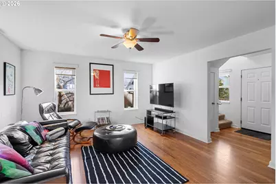 837 NE Roselawn St, Portland, OR 97211 - Photo 5