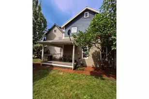 837 NE Roselawn St, Portland, OR 97211 - Photo 21