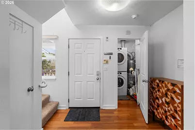 837 NE Roselawn St, Portland, OR 97211 - Photo 3