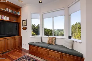 1720 NW Pacific St, Newport, OR 97365 - Photo 11