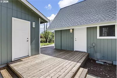 6771 N Bank Rd, Roseburg, OR 97470 - Photo 39