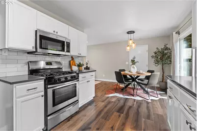 10811 SW 64th Ave, Portland, OR 97219 - Photo 19