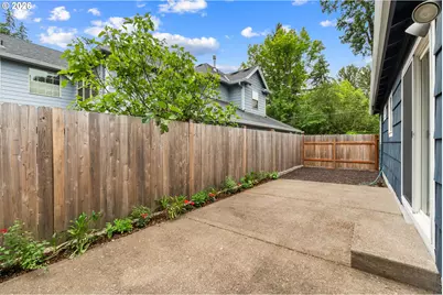 10811 SW 64th Ave, Portland, OR 97219 - Photo 33