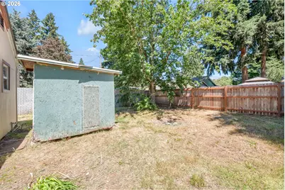 2025 Devos St, Eugene, OR 97402 - Photo 29
