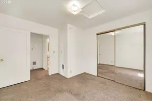 2025 Devos St, Eugene, OR 97402 - Photo 23