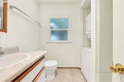 2025 Devos St, Eugene, OR 97402 - Photo 25