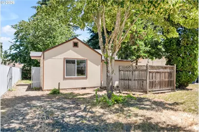 2025 Devos St, Eugene, OR 97402 - Photo 5