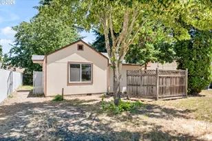 2025 Devos St, Eugene, OR 97402 - Photo 5