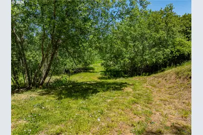 203 N Birch St, Coquille, OR 97423 - Photo 33