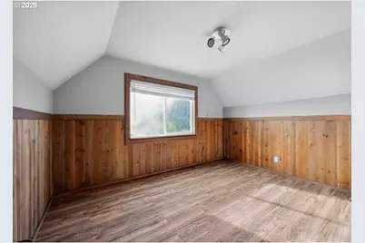 1015 Maple St, Hoquiam, WA 98550 - Photo 11